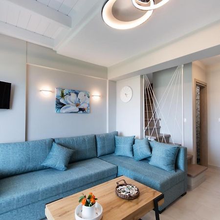 Bianco Stylish Maisonette Никиана Екстериор снимка